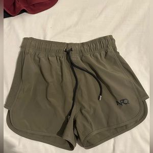 Women’s NFQ Short Size Small